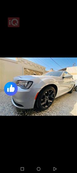 كرايسلر 300